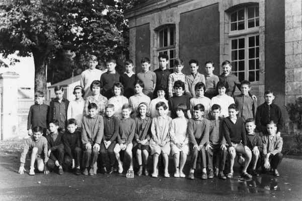 4eme.jpg (269567 octets)